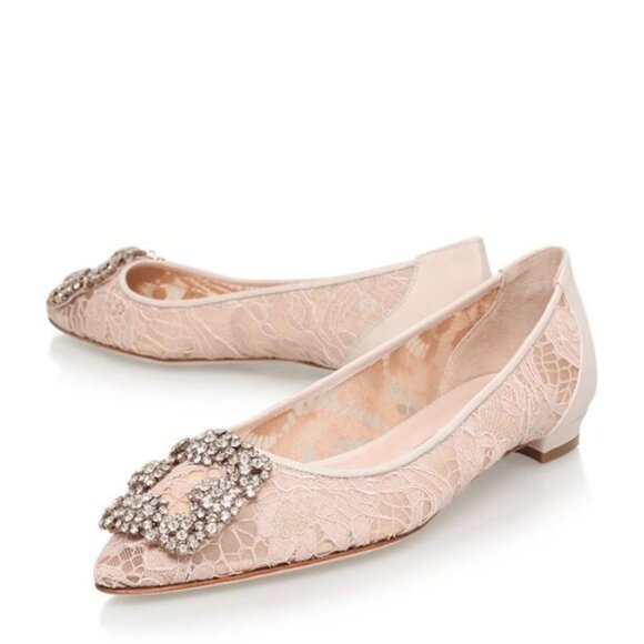 Manolo Blahnik Crystal Embellished Hangisi White Bridal Lace Buckle Classic Flat - Picture 4 of 14